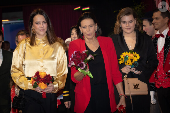 Exclusif - La princesse Stéphanie de Monaco est entourée par ses filles, Pauline Ducruet et Camille Gottlieb - Dernière représentation suivie de la remise des prix de la 9ème édition de la "New Generation" à Monaco le 2 février 2020. © Olivier HuitelPRM/Bestimage