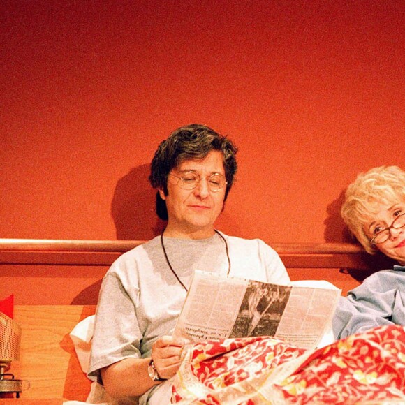 Marie-Anne Chazel et Christian Clavier - Filage de la pièce "Même heure à l'année prochaine". Le 17 février 2002.