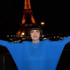 Exclusif - Mireille Mathieu - Backstage du concert anniversaire des 130 ans de la Tour Eiffel à Paris. Le 2 octobre 2019. © Perusseau-Veeren/Bestimage