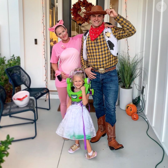 Kara Bosworth, son mari Kyle Bosworth et leur fille Decker. Octobre 2019.