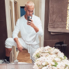 Le compagnon d'Iris Mittenaere, Diego El Glaoui, ose le blond platine pendant le confinement - Instagram, 15 avril 2020