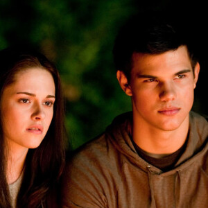 Taylor Lautner joue Jacob Black dans la saga "Twilight".