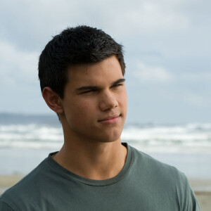 Taylor Lautner joue Jacob Black dans la saga "Twilight".