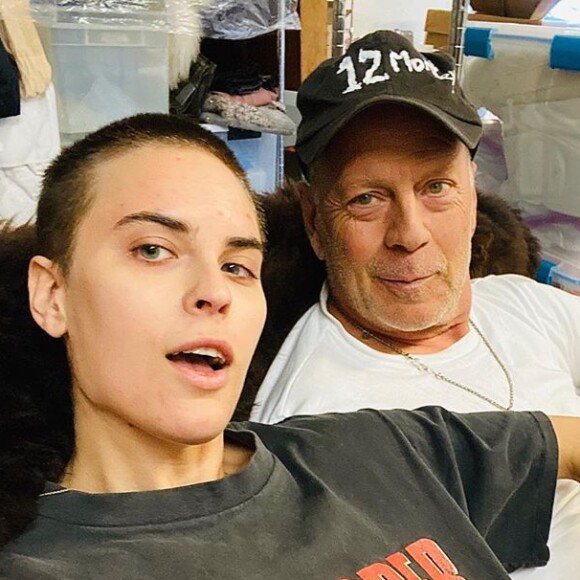 Bruce Willis et sa fille Tallulah ensemble en confinement, le 20 avril 2020.