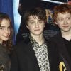 Emma Watson, Daniel Radcliffe et Rupert Grint à l'avant première du film Harry Potter et la chambre des secrets à New York, le 11 novembre 2002. 