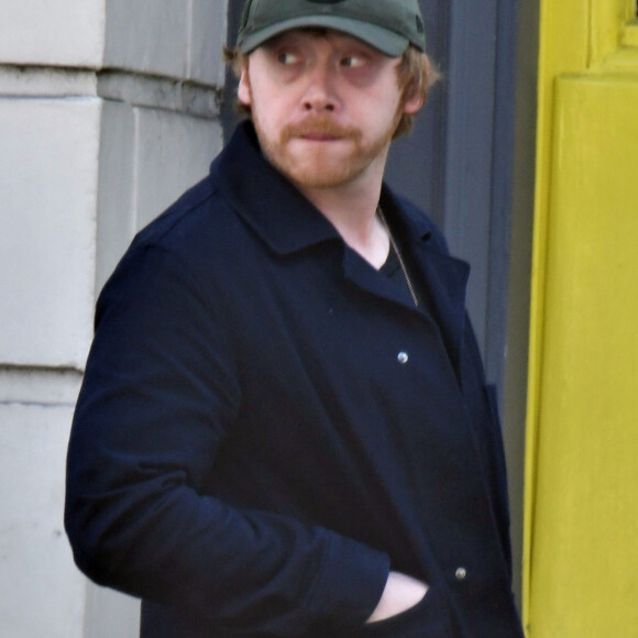 Exclusif - Rupert Grint et sa compagne Georgia Groome (enceinte) sortent faire des emplettes à Londres, sans protection contre le coronavirus (COVID-19).