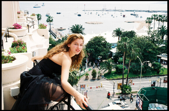 Laetitia Casta au Festival de Cannes 1998.