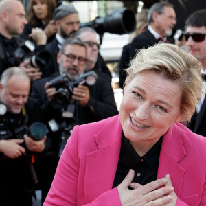 Anne-Elisabeth Lemoine lors de la montée des marches de la cérémonie de clôture du 72ème Festival International du Film de Cannes, le 25 mai 2019. © Denis Guignebourg/Bestimage