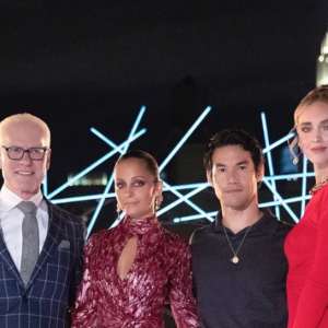 Heidi Klum, Tim Gunn, Nicole Richie, Joseph Altuzarra, Chiara Ferragni et Naomi Campbell dans l'épisode finale de la compétition Making The Cut, disponible sur Amazon Prime Video. Avril 2020.