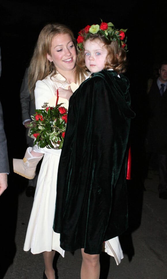 Rose Van Cutsem et sa fille Grace Van Cutsem lors d'un mariage célébré à Alnwick en février 2011.