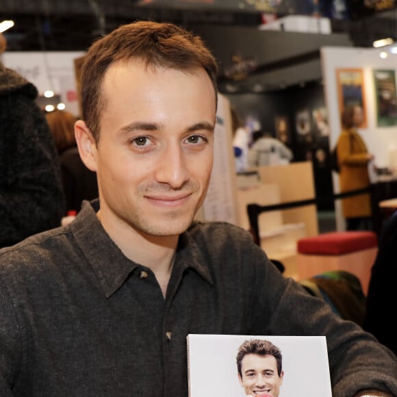 Hugo Clément - Salon du livre de Paris le 16 mars 2019. © Cédric Perrin/Bestimage