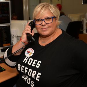 Laurence Boccolini lors de la 13ème édition du Charity Day dans la salle des marchés d'Aurel BGC dans le quartier de la Bourse à Paris le 11 septembre 2017. © Veeren / Bestimage