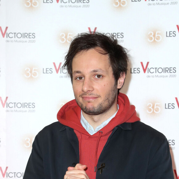 Vianney lors de la 35ème édition des Victoires de la musique à La Seine Musicale, Boulogne Billancourt le 14 février 2020. © Cyril Moreau / Bestimage