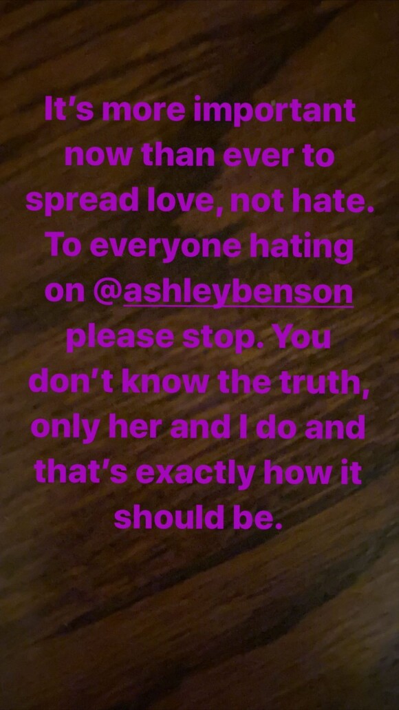 Cara Delevingne prend la défense de son ex-compagne Ashley Benson sur Instagram, le 15 mai 2020.