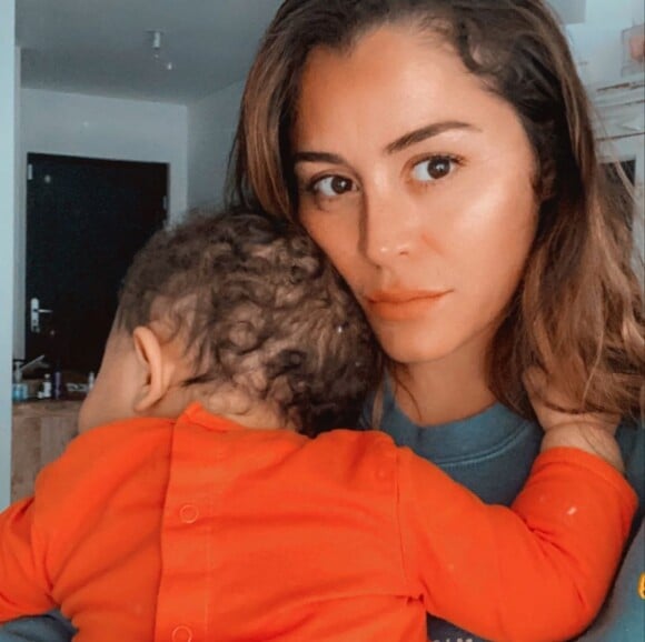 Anaïs Camizuli avec sa fille Kessi, le 24 mars, sur Instagram