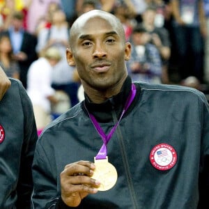 Kobe Bryant, médaillé d'or avec les États-Unis aux Jeux Olympiques de Londres. Le 12 août 2012.