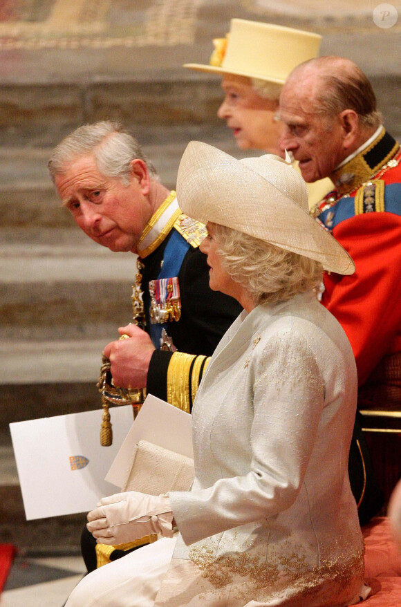 Le prince Charles, son épouse Camilla, la reine Elizabeth et son mari le prince Philip - Mariage de Kate Middleton et du prince William à Londres. Le 29 avril 2011