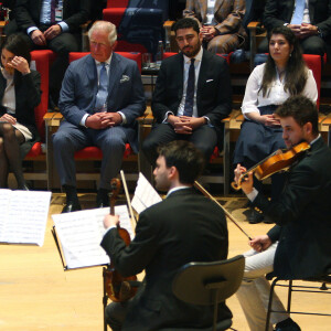 Le prince Charles, prince de Galles, et Camilla Parker Bowles, duchesse de Cornouailles, assistent à un concert à l'académie Barenboim-Said à Berlin le 9 mai 2019.