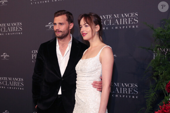 Jamie Dornan et Dakota Johnson - Intérieur - Avant-première mondiale de " 50 nuances plus claires " à la salle Pleyel à Paris le 6 février 2018. © Borde / Vigerie / Bestimage