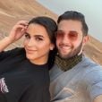 Tarek Benattia et Camélia dans le désert, à Dubaï, le 18 mai 2020