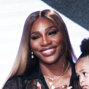 Serena Williams et sa fille Alexis Olympia Ohanian lors du défilé prêt-à-porter Serena Williams Printemps/Eté 2020 à la Fashion Week de New York le 10 septembre 2019.