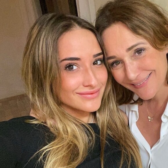 Daniela Lumbroso et sa fille Carla sur Instagram. Le 29 avril 2020.