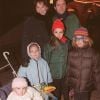 Daniela Lumbrosoavec son mari et ses enfants - Disneyland fête Noël. Le 21 novembre 1998.