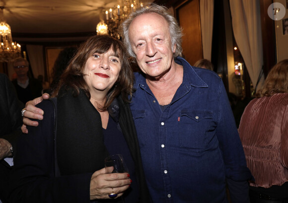 Exclusif - Didier Barbelivien et Sylvie Pialat - Les célébrités assistent au 42e "Cocktail des Ecrivains", organisé par le Cercle MBC au Fouquet's à Paris, le 27 novembre 2019.
