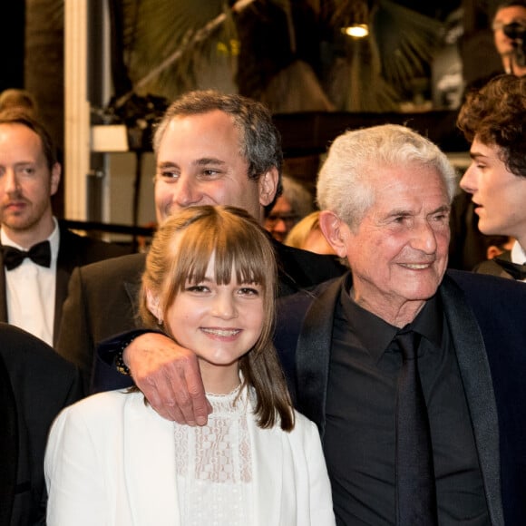 Oliaz Lelouch, Didier Barbelivien, Noa Lelouch, Claude Lelouch, Anouk Aimée - Descente des marches du film "Les plus belles années d'une vie" lors du 72e Festival International du Film de Cannes. Le 18 mai 2019 © Jacovides-Moreau / Bestimage