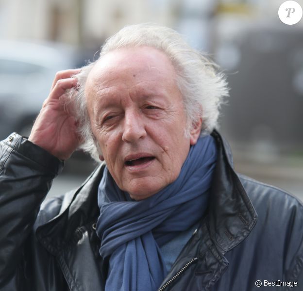 Didier Barbelivien lors de la messe hommage à Claude François en l'église Notre-Dame d'Auteuil à Paris le 10 mars 2018. © CVS / Bestimage