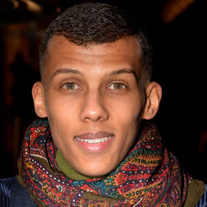 Le chanteur Stromae - Arrivées au défilé de mode hommes Valentino collection prêt-à-porter Automne Hiver 2015/2016 à l'hôtel Salomon de Rothschild à Paris, le 21 janvier 2015.