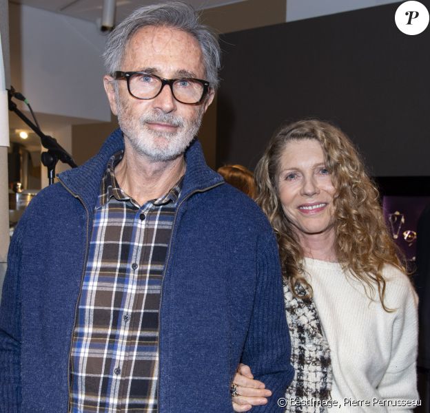 Exclusif - Thierry Lhermitte et sa femme Hélène - Soirée privée pour le lancement de la collaboration de la marque Nathalie Blanc avec Lorenz Bäumer à Paris le 28 novembre 2019. © Pierre Perrusseau/Bestimage