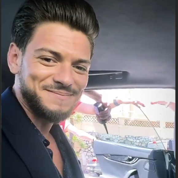 Rayane Bensetti dévoile les dessous du tournage de son nouveau téléfilm intitulé "Il était une fois à Monaco" - Instagram, 24 juin 2020