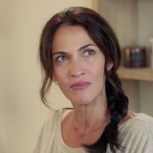 Linda Hardy joue Clémentine Doucet dans la série "Demain nous appartient", diffusée sur TF1.