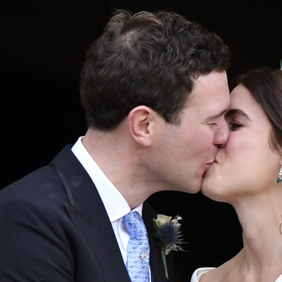 La princesse Eugenie d'York et Jack Brooksbank - Sorties après la cérémonie de mariage de la princesse Eugenie d'York et Jack Brooksbank en la chapelle Saint-George au château de Windsor le 12 octobre 2018.