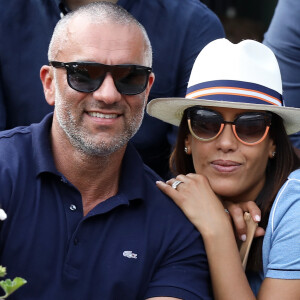 Amel Bent et son mari Patrick Antonelli dans les tribunes des internationaux de tennis de Roland Garros à Paris, France, le 3 juin 2018. © Dominique Jacovides - Cyril Moreau/Bestimage