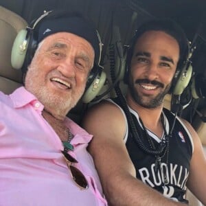 Jean-Paul Belmondo a fait un tour en hélicoptère avec Adil Rami à Saint-Tropez le 2 juillet 2020.