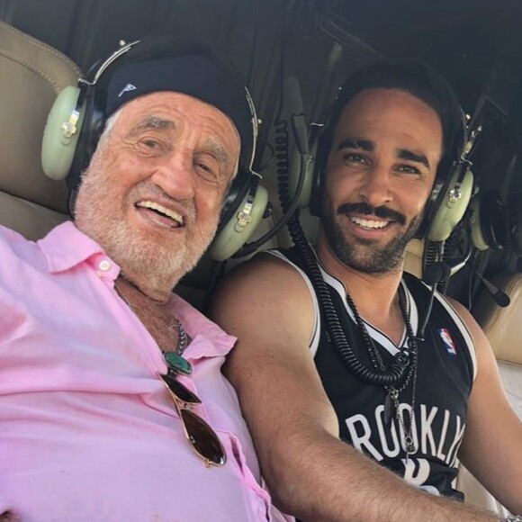 Jean-Paul Belmondo a fait un tour en hélicoptère avec Adil Rami à Saint-Tropez le 2 juillet 2020.