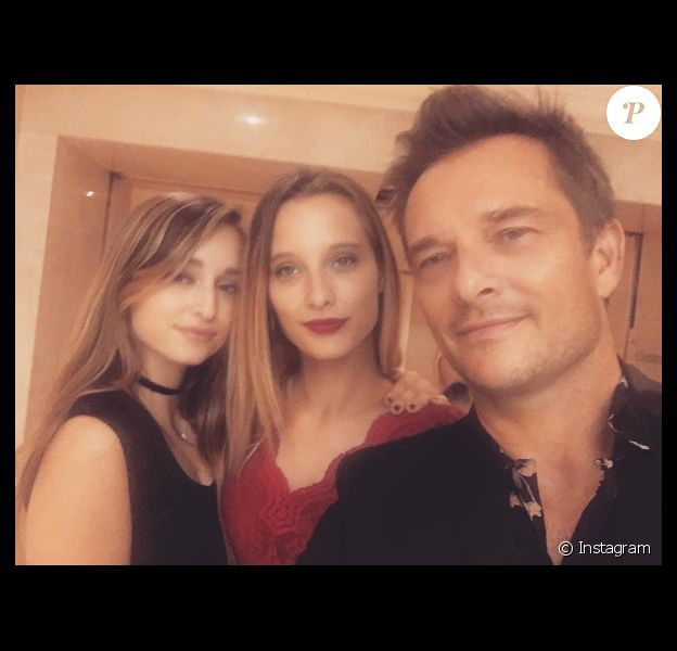 David Hallyday entouré de ses filles Ilona et Emma (septembre 2016).