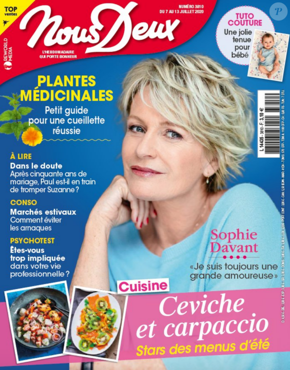 Sophie Davant fait la couverture du magazine "Nous Deux" - 7 juillet 2020