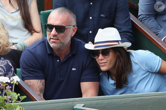 Amel Bent et son mari Patrick Antonelli dans les tribunes des internationaux de tennis de Roland Garros à Paris, France, le 3 juin 2018. © Dominique Jacovides - Cyril Moreau/Bestimage