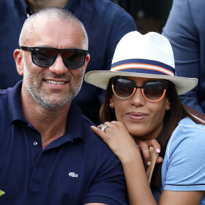 Amel Bent et son mari Patrick Antonelli dans les tribunes des internationaux de tennis de Roland Garros à Paris, France, le 3 juin 2018. © Dominique Jacovides - Cyril Moreau/Bestimage