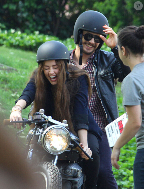 James Franco et Amber Heard sur le tournage du film "The Adderall Diaries" à New York, le 4 juin 2014.