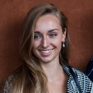 Emma Smet - People au village des Internationaux de Tennis de Roland Garros à Paris, le 6 juin 2018. © Cyril Moreau/Bestimage