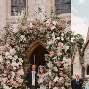 Princesse Beatrice dans sa robe de mariée très symbolique, les premières photos