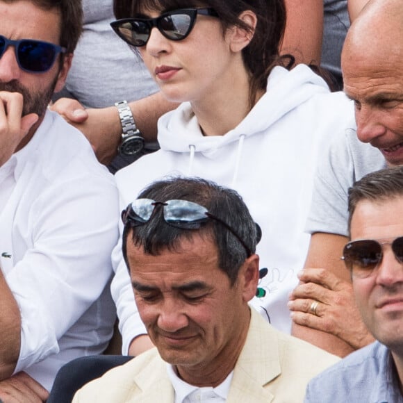 Arnaud Clément et sa compagne Nolwenn Leroy - People dans les tribunes lors de la finale messieurs des internationaux de France de tennis de Roland Garros 2019 à Paris le 9 juin 2019. © Jacovides-Moreau/Bestimage