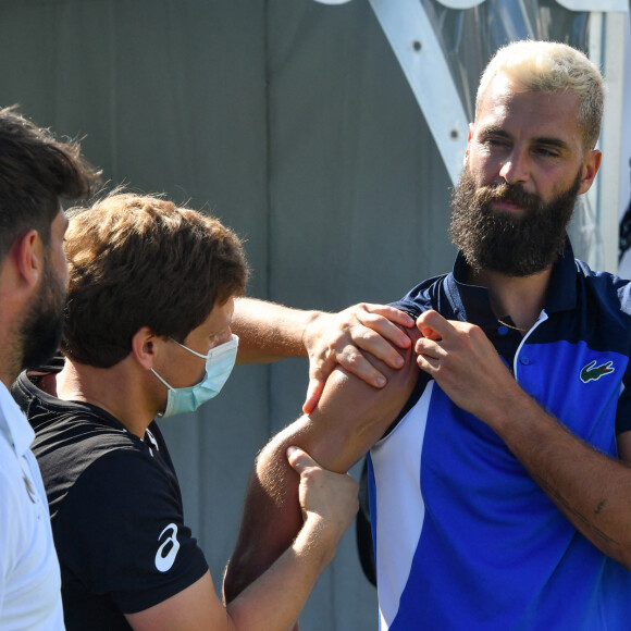 Benoît Paire vs Dustin Brown - Tournoi de tennis Ultimate Tennis Showdown de Patrick Mouratoglou à Sophia Antipolis le 15 juin 2020. © Lionel Urman / Bestimage