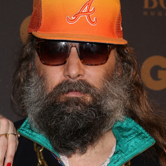 Sébastien Tellier - Photocall de la cérémonie des "GQ 2015, Les Hommes de l'Année" au Shangri-La Hotel à Paris, le 25 janvier 2016. ©Denis Guignebourg/Bestimage