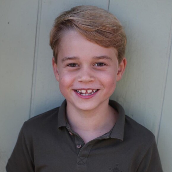 Nouveau portrait du prince George réalisé par sa mère Kate Middleton, à l'occasion de ses 7 ans, le 22 juillet 2020.