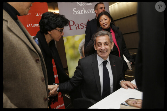 Exclusif - Rachida Dati - Nicolas Sarkozy a dédicacé son livre "Passions" dans le Salon Eisenhower du groupe Publicis à Paris. Le 20 décembre 2019. © Alain Guizard / Bestimage